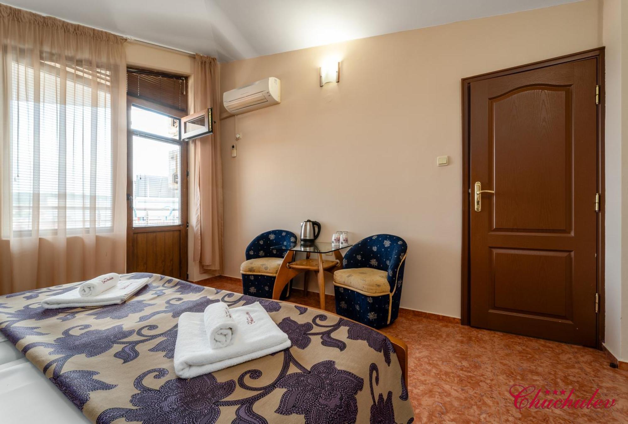 Hotel Chuchulev Sozopol Esterno foto