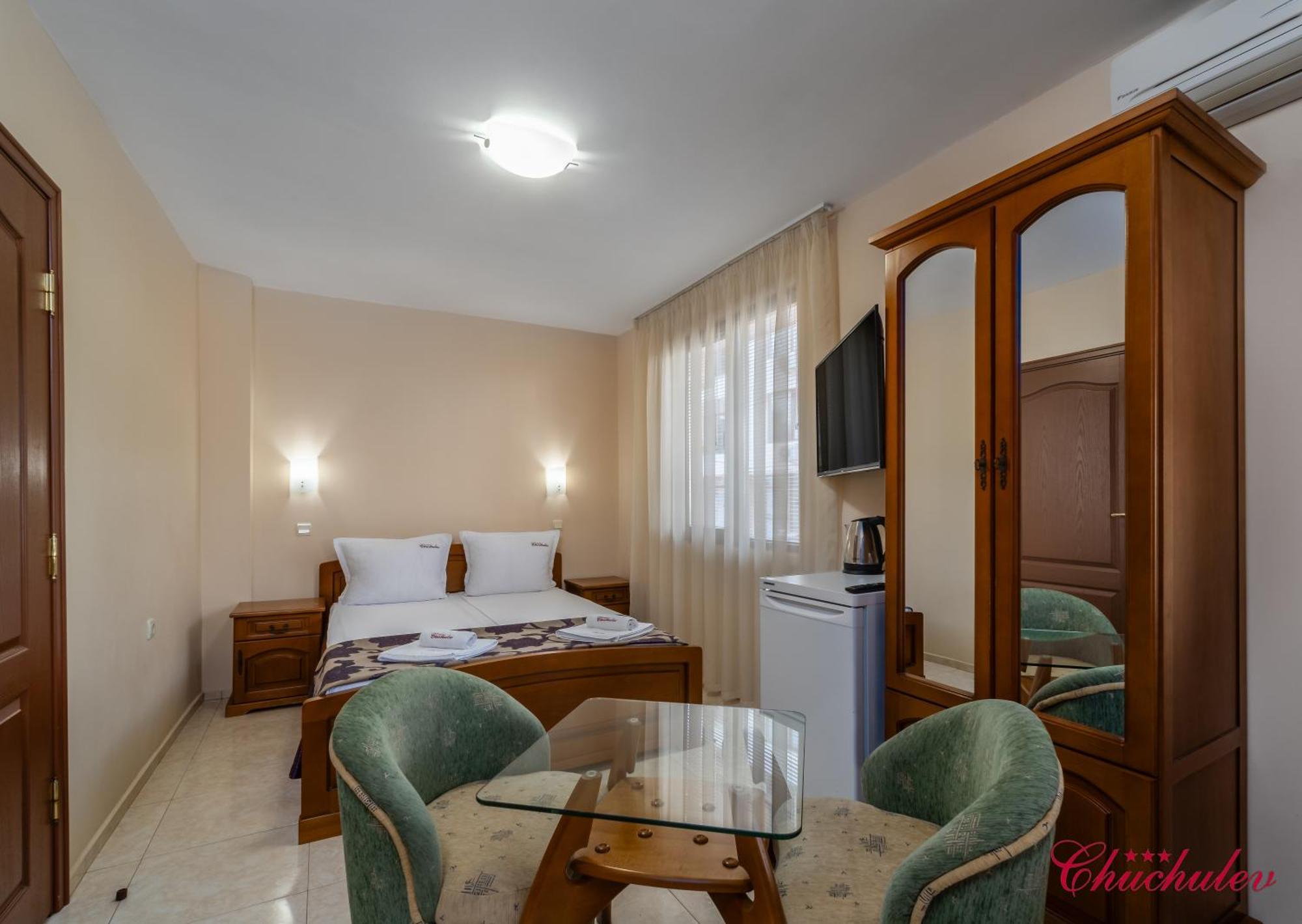 Hotel Chuchulev Sozopol Esterno foto